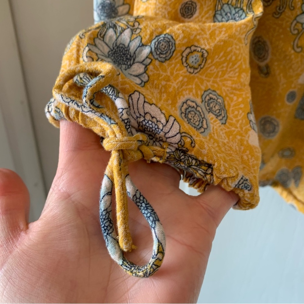 Lucky Brand floral viscose button front blouse - Picture 3 of 8